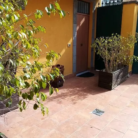 Bbcamere Policlinico بيت ضيافة مسينا